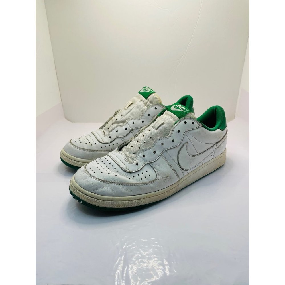 Nike Air Force 1 ‘06 Shoes 12